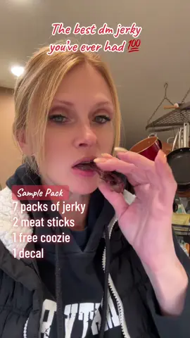 This is definitely the best I’ve ever had! It comes with a huge sample pack and 2 free gifts! PERFECT Christmas gift or make a few gift baskets with these! #jerky #giftbasketideas #christmasgiftideas #samplepack 