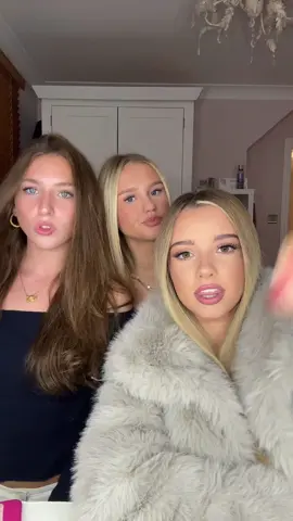 girlies xx