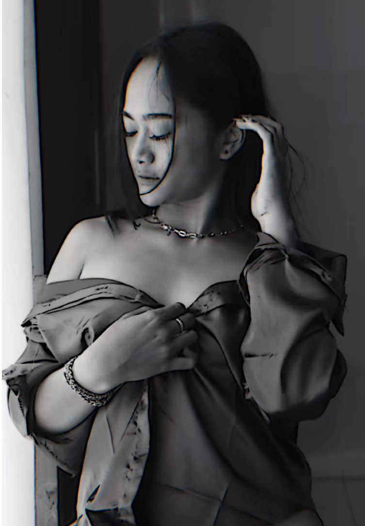 Dark Vibes 📸 #models #photoshoot #seminude #fyp #pyf 