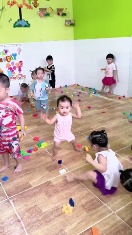 Em bé Bánh Bao , vui vẻ đi học , #embedethuong #embedangyeu #embehaihuoc🤭🤭🤭 