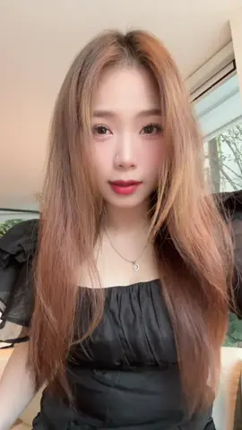 Sau những lần tình yêu tan vỡ họ làm cho em thay đổi cách nhìn .. 