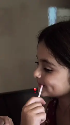 ماشاءالله الله يحفظها ويخليها 