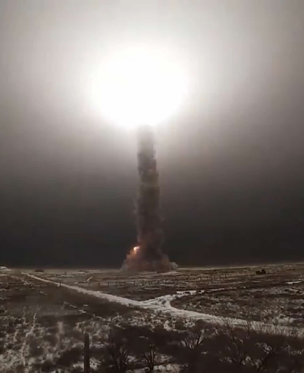 Russia successfully conducted a test launch of the A-235 PL-19 Nudol Anti-Ballistic Missile (ABM) system at a speed of Mach 27, or 33,076 kilometers per hour, or 9.1 kilometers per second, which is specifically designed to intercept Multiple Independently-targetable Reentry Vehicle (MIRV) nuclear warheads!! . The A-235 PL-19 Nudol (ABM) strategic intercontinental ballistic missile (ICBM) and anti-satellite missile system belongs to the Russian Strategic Missile Forces. This system uses a new generation of missiles equipped with the ABM-3 (53T6M) titanium-kinetic energy warhead to reduce atmospheric friction or drag. While intercepting MIRV nuclear warheads in the atmosphere at a speed of Mach 27 (33,076 kilometers per hour) or 9.1 kilometers per second, it has a maximum intercept altitude (or range) of 1,000 kilometers . The A-235 PL-19 Nudol (ABM) missile defense system is a Russian missile defense system designed to protect Moscow and the surrounding areas from Intercontinental Ballistic Missile (ICBM) nuclear attacks. Originally, the Soviet Union used the 53T6 missile equipped with a 10-kiloton nuclear warhead, which was designed to destroy incoming warheads with a nuclear explosion at close range, but in the modern upgrade, Russia developed and switched to using the new 53T6M variant with a kinetic or hit-to-kill warhead instead, in order to reduce the effects of a nuclear explosion . The A-235 system uses the Don-2N (Pill Box) radar, which is a large phased array radar capable of detecting and tracking multiple incoming missiles simultaneously. This radar plays a crucial role in the command and control of the interceptor missiles. The A-235 consists of two layers of interceptor missiles: the 51T6 (Gorgon) missile and the 53T6M (Gazelle) missile . The principle of operation is: If there is an ICBM attack, the system uses the Don-2N radar and other early warning radar networks to detect targets. Once the warhead's position and trajectory are identified, the system launches the 53T6M missile from an underground silo to intercept it in the atmosphere before the warhead reaches its target . However, Russia has been using the 