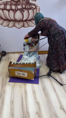 @nilachala_chandra  Sunday program at Sri Krishna temple in Smolensk🙏🏻#харекришна #Радхе_Радхе🌸 