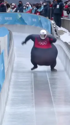 Somewhere in an alternate Olympics 🥶
