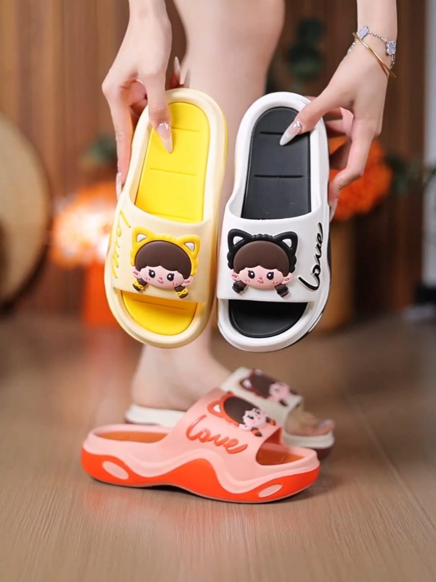 Dép bánh mì Love phong cách cute #depnu #depnuthoitrang #depnuxinh #depxinh #giaydep 