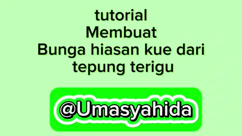 100gr tepung terigu 150ml air Setengah sdt vanili bubuk Pewarna hijau, kuning, merah secukupnya #umasyahidauluhbakumpai #tutorialmasak #viraltiktok #promomakan1010 