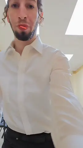 felt like doing a little lip syncing for my video during work:3 #trend #fyp #viral #jewish #shalom 