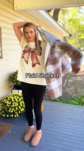 Okay, but really how cute is this Shacket!? ##jacket##womensjacket##fallfashion##tiktokshopblackfriday##tiktokshopcybermonday