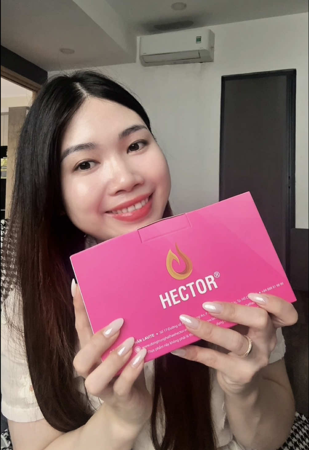 Mình không nghĩ là chỉ sau hơn 3 tuần sử dụng Hector Collagen đều đặn làn da lại có sự thay đổi đáng kể vậy luôn á #HectorCollagen #Trehoa #Collagen #Hector #dongtrunghathaoHector