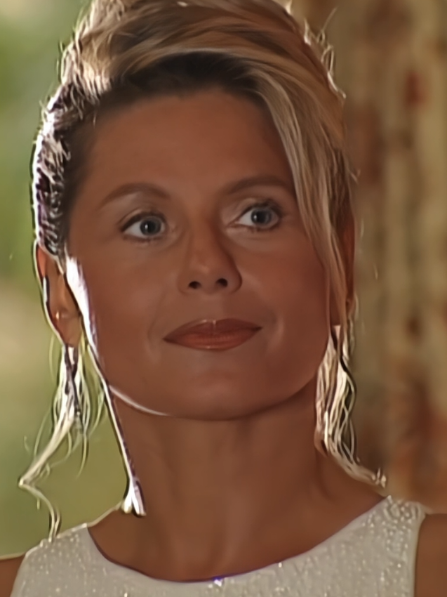 ela é tão superior!! #verafischer #verafischeredit #laçosdefamilia #lacosdefamilia #laçosdefamilia200manoelcarlos #lacosdefamiliaedit #editnovela #globonovelas #novelasdaglobo #globo #globoplay #helena #helenasdomaneco 