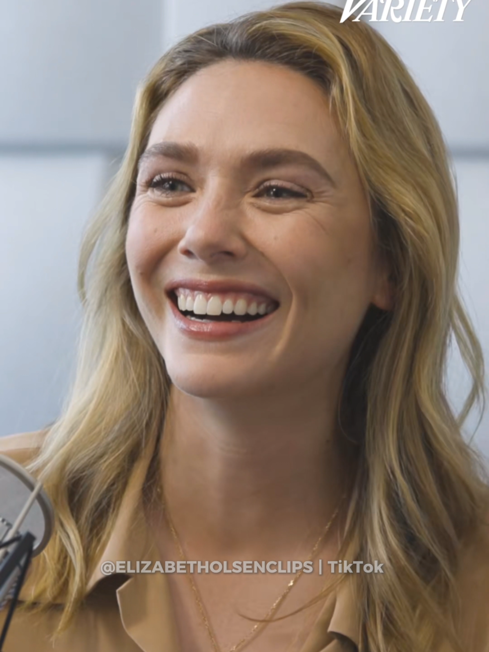 Elizabeth Olsen talks about how she chooses her projects.  #elizabetholsen #lizzieolsen #fy #fyp #foryoupage 
