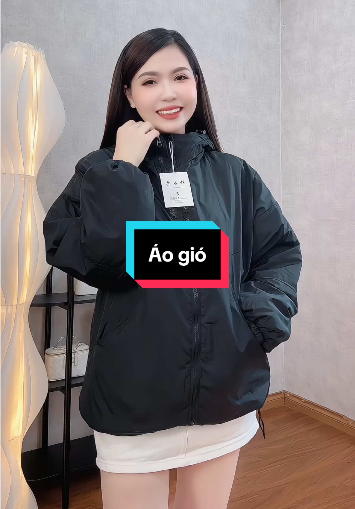 Áo gió trần trám ấm lắm luôn #tranghaycuoi #aogio2lop #aogio #aogiotrantram 