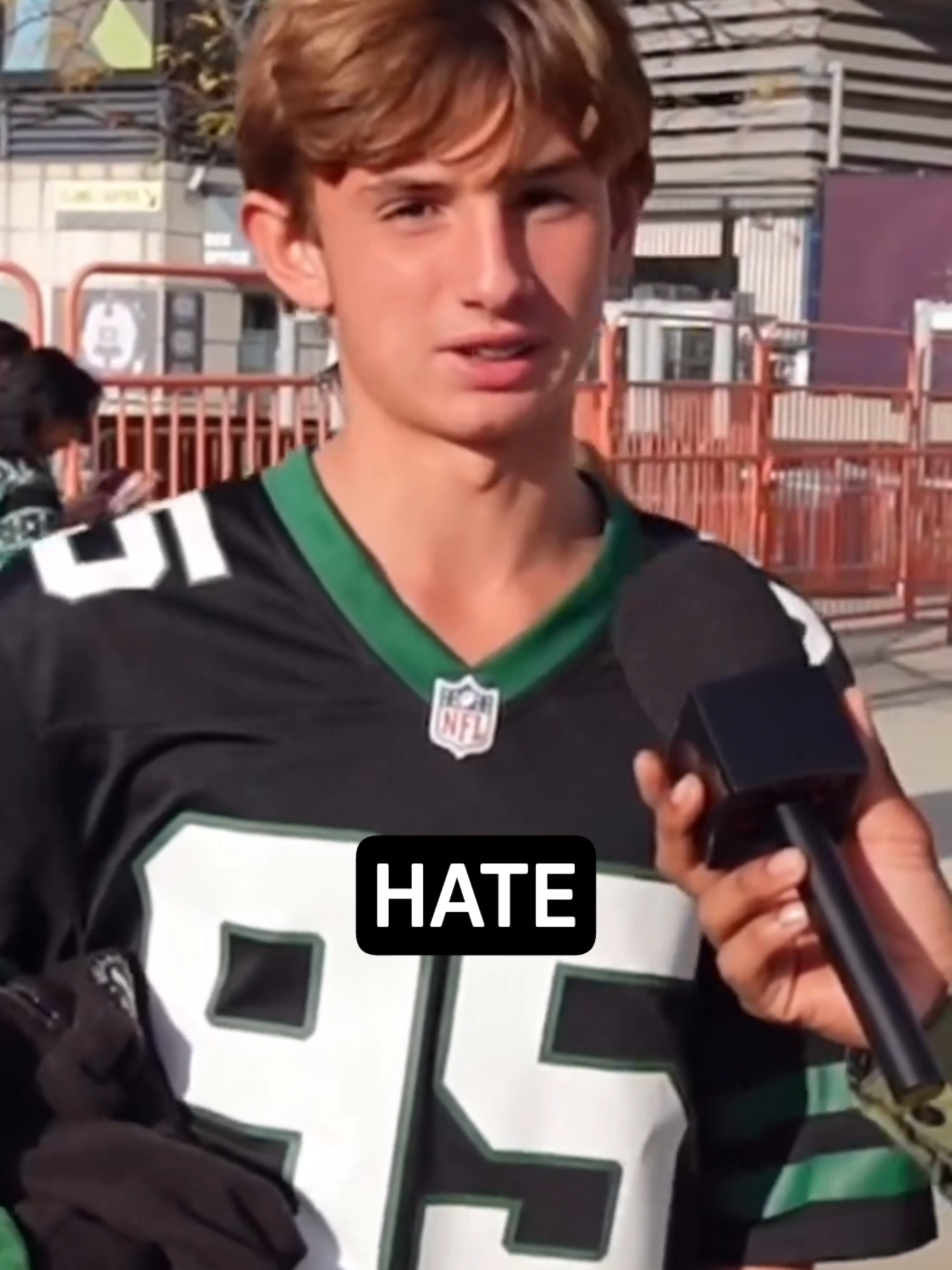 I feel bad for the kid 😅 🎥 via IG/dandremac #nyjets #jets #nfl #fyp #football