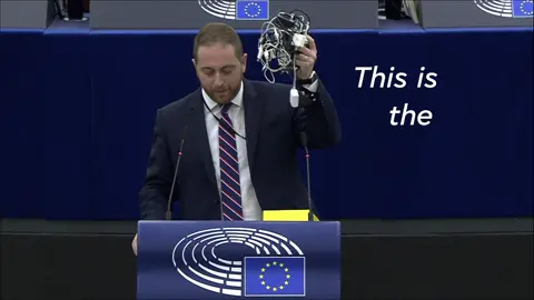 One charger for multiple devices. As of December last year, all these new devices sold in the EU must use USB-C: Mobile phones Tablets Digital cameras Headphones & headsets Handheld video game consoles Portable speakers E-readers Keyboards Mice Portable navigation systems Less cables for you, less waste for the planet 🌍 #commoncharger 