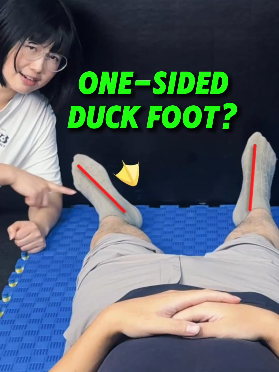 One foot turns out when you lie down? That’s not random — it’s structural. When one side of your pelvis rotates forward, the foot on that side flares out. 👉 Left foot → left pelvis → clockwise rotation. It’s not a “tight hip” issue — it’s a midline balance issue. Start your fix with: 1️⃣ Foam Roller Rotation Reset 2️⃣ Grounded Pressure through Both Arches Do this daily until both feet stay neutral. Your body follows balance, not effort. ↳ Can your pelvis pass the test? If not — time to fix it. Join the 3-Day Lower Body Alignment Challenge. 📩 Comment “LB” and start your reset today. #DuckFoot #Pelvic #PelvicRotation #BAT #BodyAlignment #MOBILITY#MobilityReset #BalanceTraining #LowerBody #LowerBodyChallenge #BodyReset #FunctionalTraining #learnontiktok