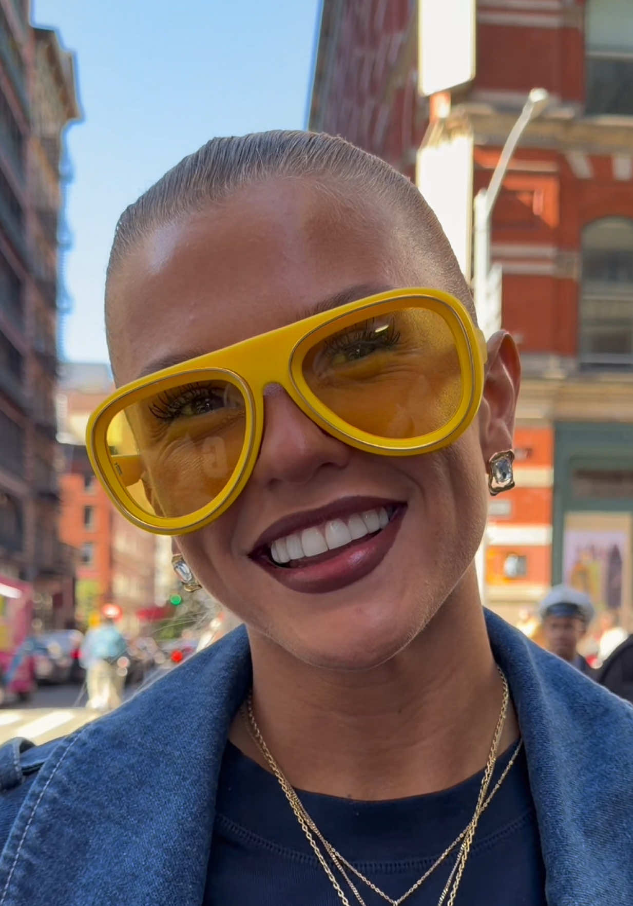 Don’t let other peoples comments bother you @skyenewman__  #confidenceheist #inspiring🌍withconfidence #davidcarmi #confidence #MentalHealth     