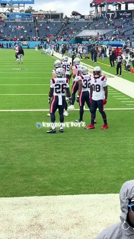 🤣Titans vs Patriots part 2 #endzoneboyz #NFL #stephondiggs #tiktok #reels @NFL @Tennessee Titans @New England Patriots @im_coach_juu @AyoTim @c_letrell 