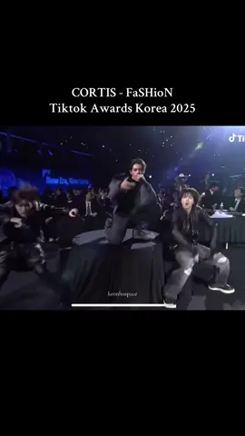 Cortis FaSHioN at tiktok awards korea 2025 #cortis #kpop #fyp #코르티스 #추천 @CORTIS 