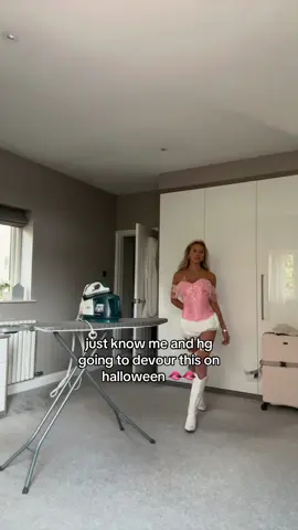 yk itttt( costume not finished )  #fyp #fyp #costume #halloween #ideas 