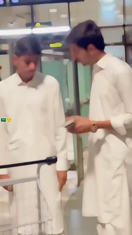#✈️🇸🇦🇵🇰@Majid Ali @𝐦𝐚𝐲𝐛𝐞_𝐚𝐫𝐦𝐚𝐧🖤 @🥀IZHAR AHMAD🥀 @AZLANABBAS 