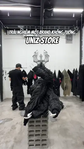 Sao lại có brand như này tồn tại ở Việt Nam nhờ ?? #jacksonnguyen #xuhuong #fashion #uniz #crackzone 