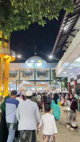 Pesona Malam Jum’at manis di genggong 