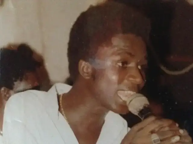 thione seck