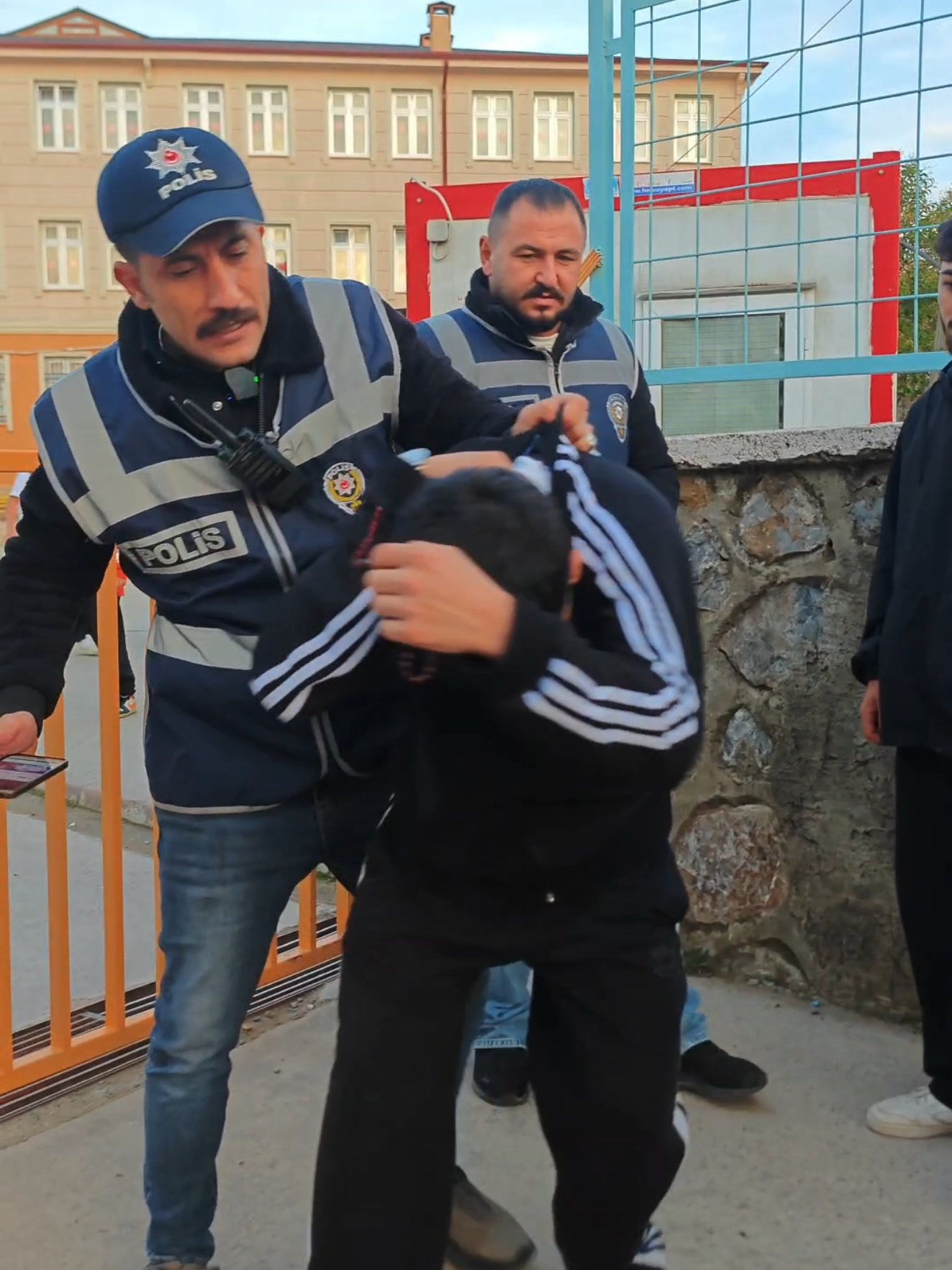 #okul #öğretmen #polis #mizah 