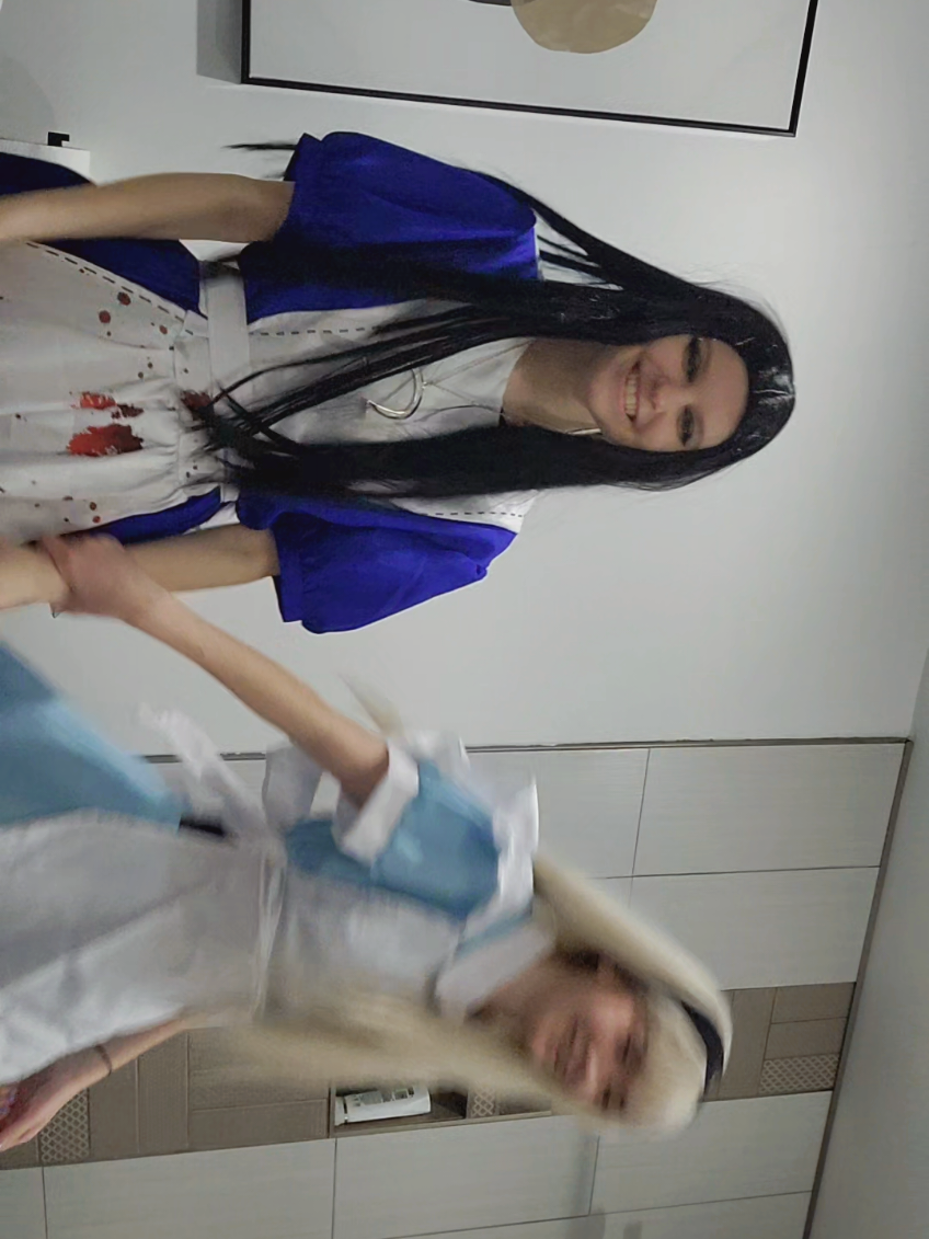 #aliceinwonderland #alicemadnessreturns #cosplay #halloween #halloweenparty @Kiara. @Zouzou 
