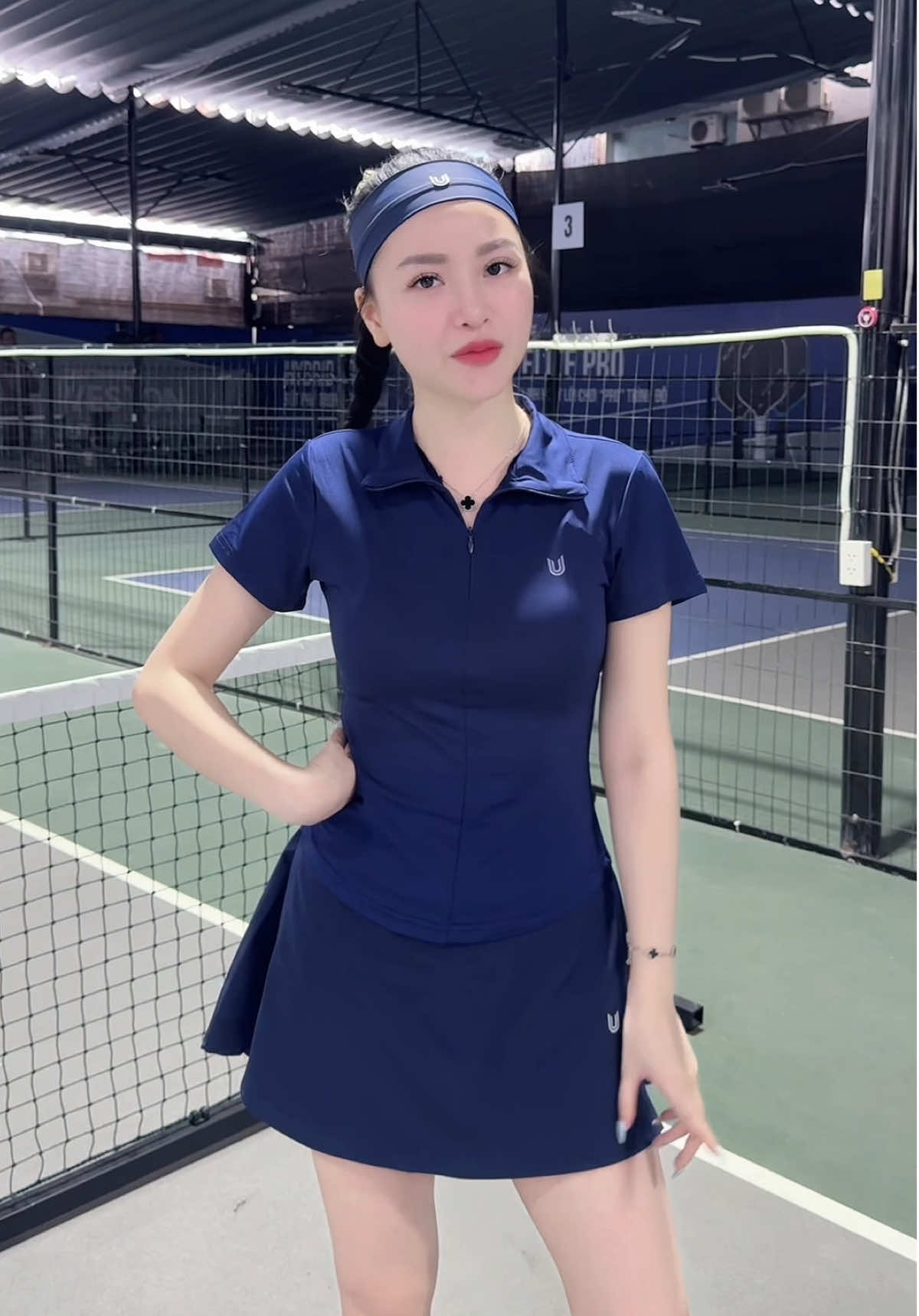Mua 1 váy với 5 màu áo là mặc cả tuần rồi đúng k mấy ní 😍