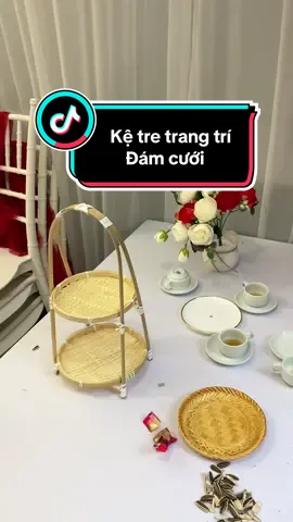 Kệ tre 2 tầng đựng bánh kẹo , trà thuốc trang trí ngày lễ tết 