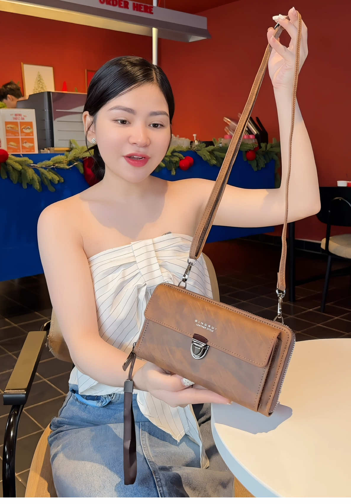 Túi da 3 trong 1 vừa điện thoại #tuideocheo #vicamtaynu 