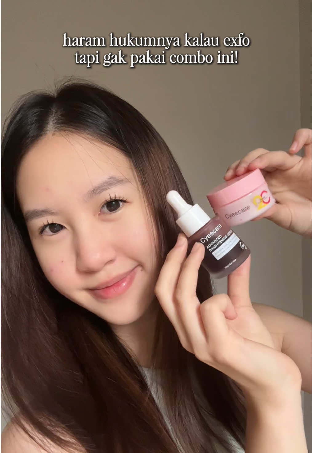 My faav peeling & essence cream!✅ baru nyadar kalau ternyata kulit muka butuh banget combo dua produk inii🫰 @Cyeecare.Indo @CyeecareSolution @CyeecareOfficial  #cyeecare #skincareroutine #peeling #acne #cream
