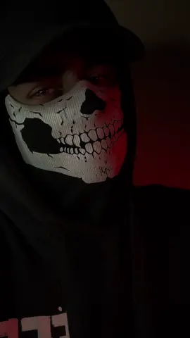 | MDNI | actually both work just fine —————————————— #masktok #BookTok #cosplay #maskedmen #mdni 