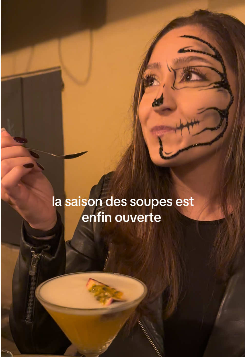 Girl’s dinner 💅🏼🍸#viral #fyp #soupseason #girlsdinner @Yaelle Monti @Cocopourlesintimes 