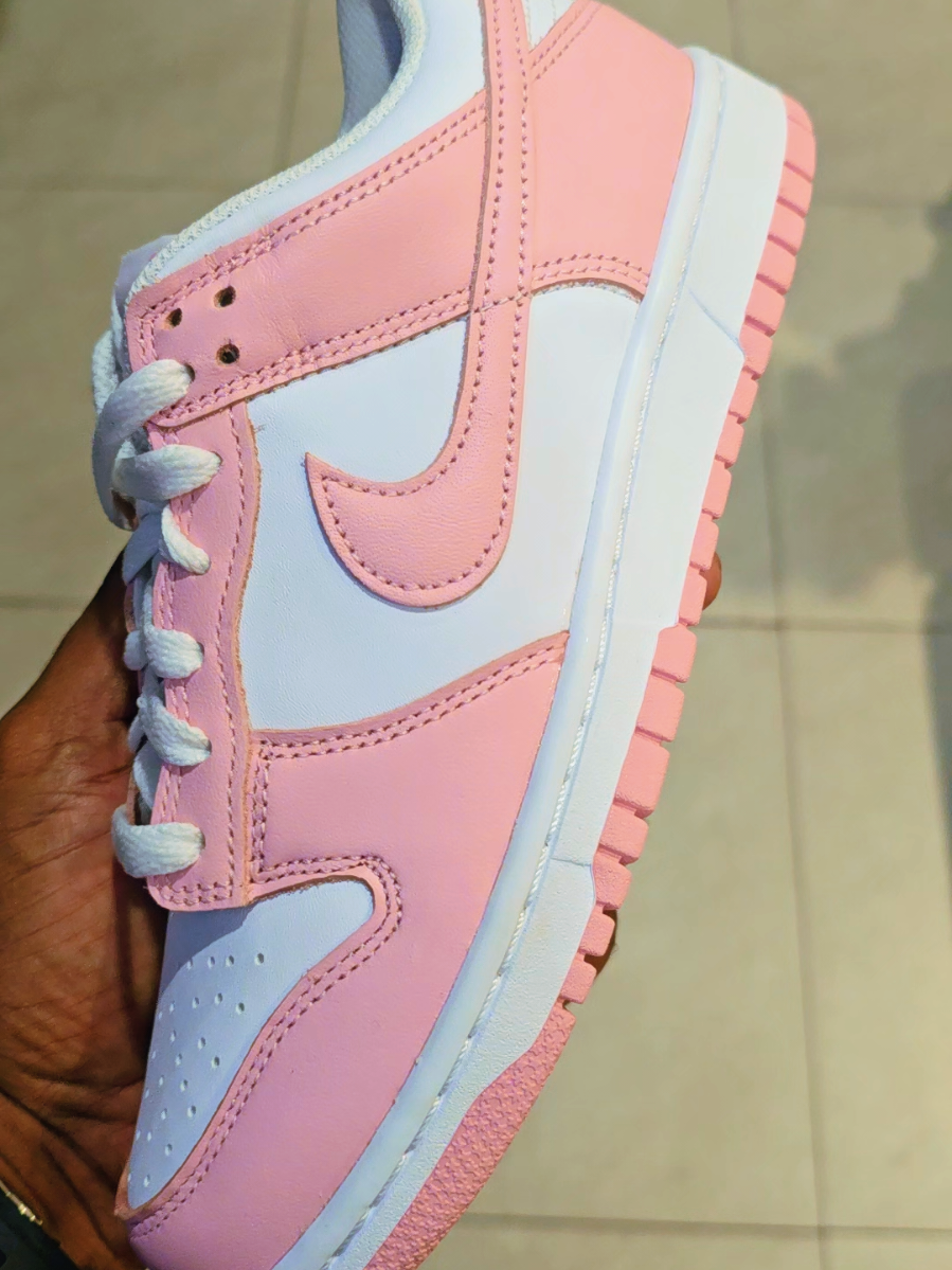 Women's Nike Dunk Low is now available on the #tiktokshop Click on the #shoppingcart and see if your size is still available #tiktokshopcreatorpicks #tiktokshopblackfriday #tiktokshopcybermonday 