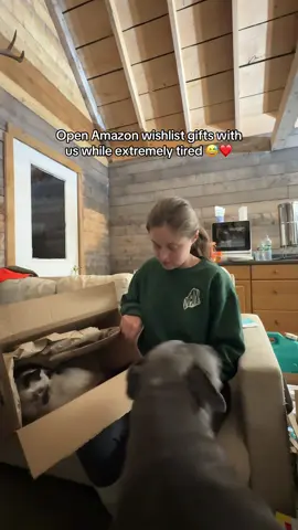 Again.. trying to stay on routine here but in the evenings in the dark 😅 thank you guys so so much ❤️ I can’t wait to be able to set up the knife set and show it in some cooking videos after this deer season! #amazonwishlist 