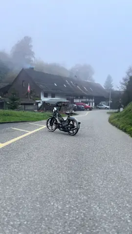 Ital Maxi😻😮‍💨.                               #tuningschweiz #tuningisnotacrime #töfflibuebe🇨🇭 #italkit #comeback @2stoke_noe @Akoa Nevio @z50_jannis @Z50Marcu @𝖑𝖊𝖛𝖎𝖓 @2stroke_livio_ @𝟐_𝐒𝐭𝐫𝐨𝐤𝐞_𝐍𝐨𝐚𝐡 @Depsli_joel🦆 @Z50_jabelu @🍻Breitwand_chlemeri EFZ 🍻 @🗿𝓓𝓐𝓥𝓘𝓓🗿 @2_Stroke_Janis @2_stroke_leandro @2stroke_janis0 @Husky.Jeff🔱 @Ital_Josh 