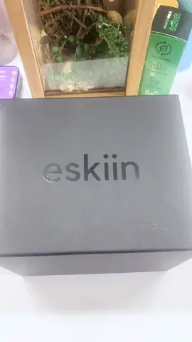 Did you know chlorine in your shower could be drying out your skin and hair? The eskiin Filtered Showerhead tackles water impurities, removing chlorine and contaminants while delivering softer water flow. Its universal design installs in minutes, and the included 3-month filter ensures consistent purification performance, basically, a fresh new start for every shower. Turn your daily shower into a wellness ritual, click to upgrade your water experience now! Beauty and Wellness Brand: esiin focuses on elevating daily routines for better wellness Enhanced Shower Experience: Designed to remove harmful chemicals, enhancing skin and hair health Free Filter: Comes with a free 3 month filter for continuous clean water Promote Overall Well-being: Improves overall well-being through healthier skin and hair Simple Application: Easily remove toxins from water with the efficacious showerhead Supports Wellness Goals: Makes daily showers a vital part of a healthier lifestyle. #eskiin #tiktokshopblackfriday #tiktokshop #eskiinfilteredshowerhead #filteredshowerhead 