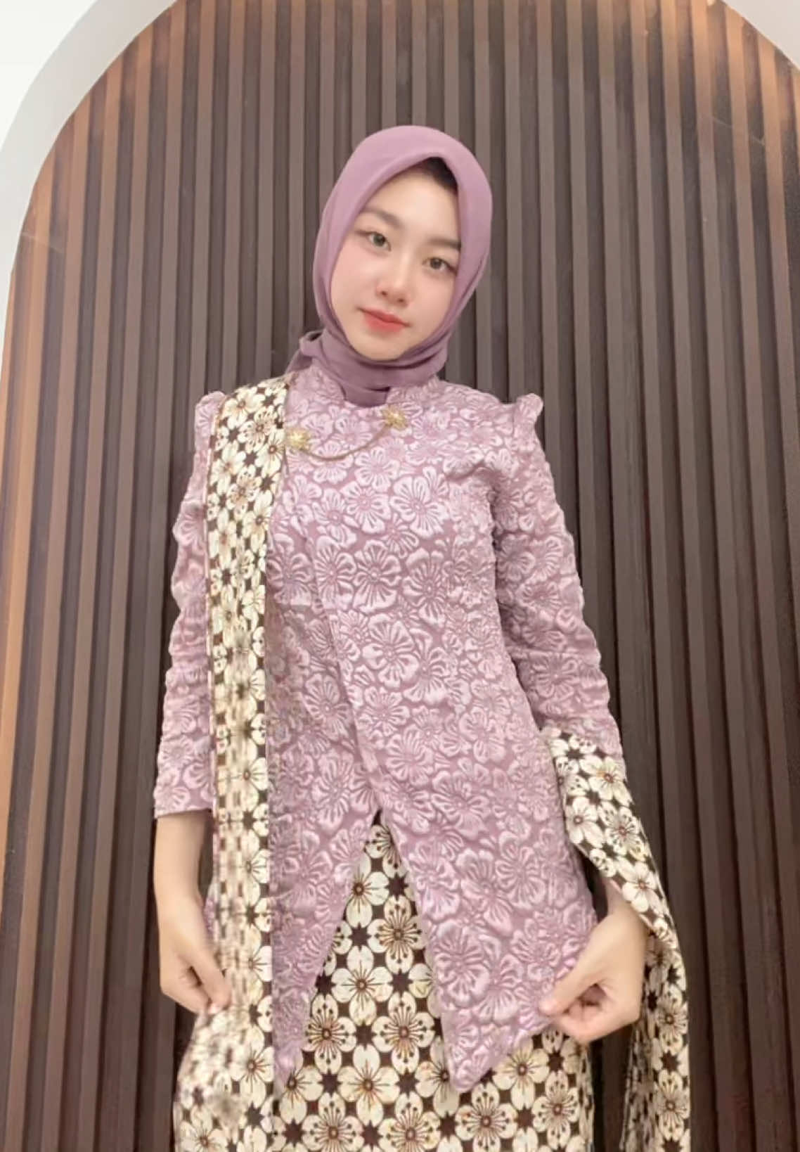 Join live harga special #kebayalamaran #kebayawisuda #kebayajanggan 