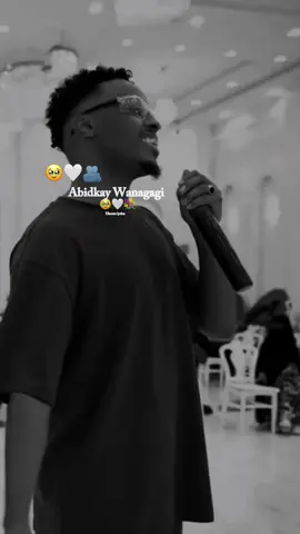 Salaax Sannag 🥹🤍#capcut #jawi_bila🌊❤️🌴 #song #somalilyrics🌺😕💎 