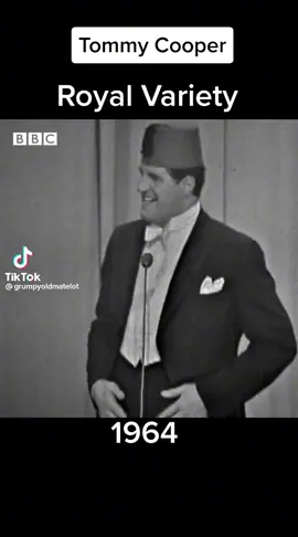 #foryoupage #goodvibes #tommycooper #britishcomedy #fyp 
