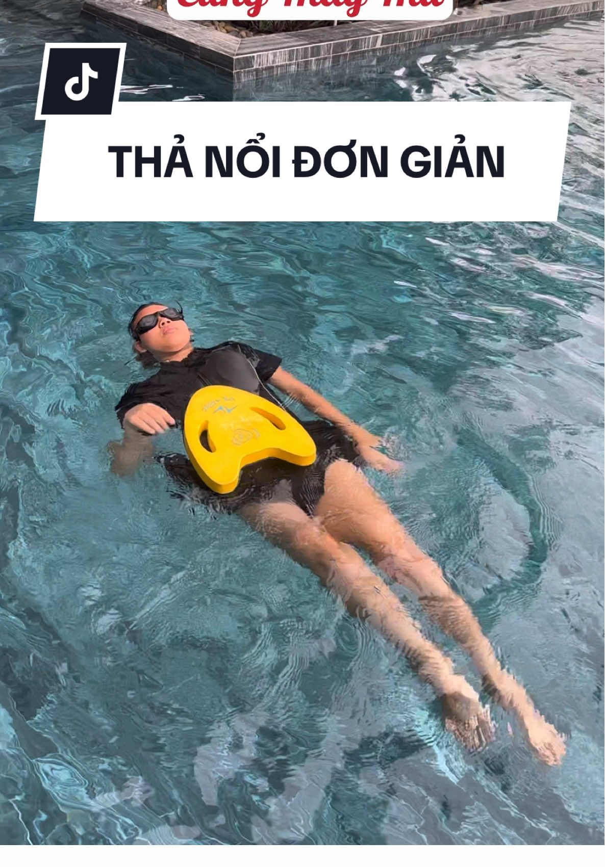 Thả nổi đơn giản cùng phao tim ❤️ #xuanthuswimming #thảnổi #thanoi #boiantoan #thanoidongian 