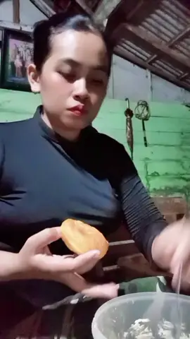 Wanita semandiri ini & bisa nyari uang sendiri itu langka 🤗 #keluarga #keluargabahagia #pejuangkeluarga #videoviral #tiktokviral 