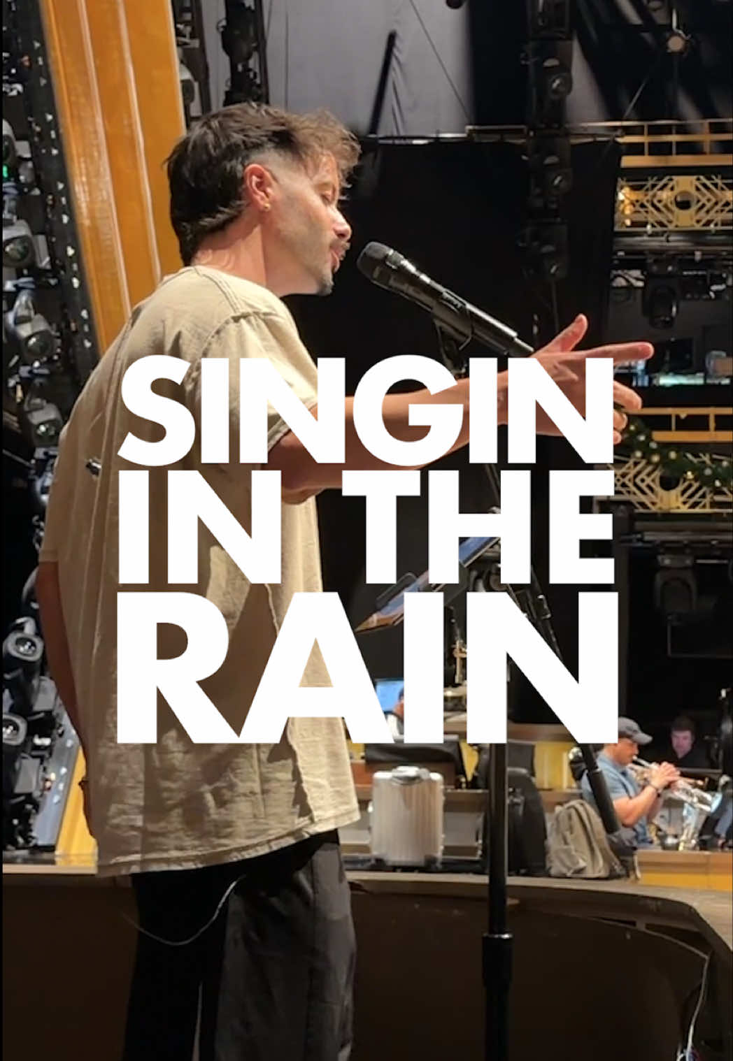 that was me singing SINGIN IN THE RAIN for @Val + @Alix Earle on Dancing With the Stars 🪩💃🏻🕺🏻 here’s a little BTS from rehearsals last week. fun switch up getting to do records like this. traditional pop jazz vibes. had me in my gene kelly bag. when i was in junior high, i was in choir (shocker), but i was also in a traveling show choir (again, shocking) that would go around to elementary schools and nursing homes + swing dance and sing songs that were in this neighborhood. this one took me right back to those days. as always, led by maestro @raychewlive. 20th birthday down, PRINCE week up next. let’s goo. 🎉🗣️🎤🖤 @Dancing with the Stars #DWTS #dwts #singer #dancingwiththestars 