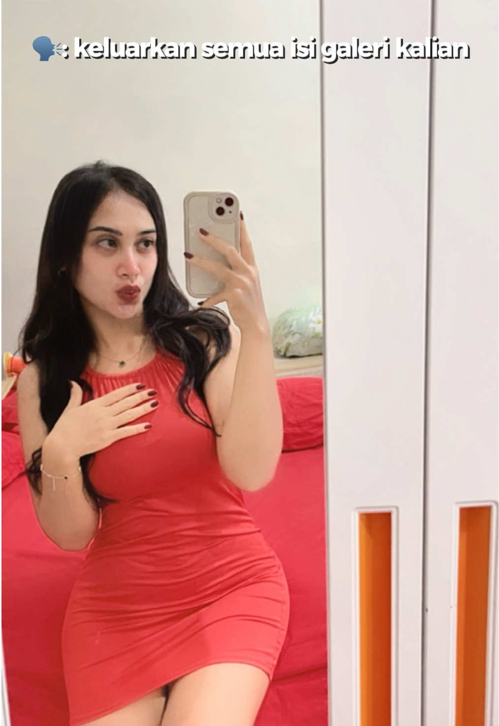 Kalo foto gk pernah bisa sekali cepret Pdhal baju sama , gayanya macem2 🙂‍↕️
