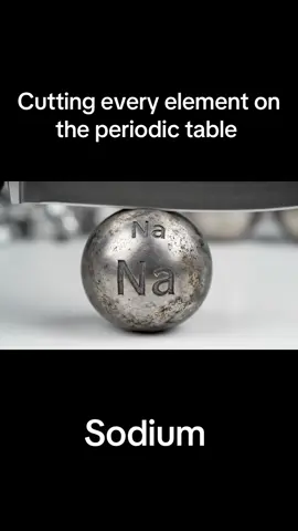Cutting every element on the periodic table - Sodium #Science #asmr #satisfyingsounds #satisfyingvideo #satisfying 