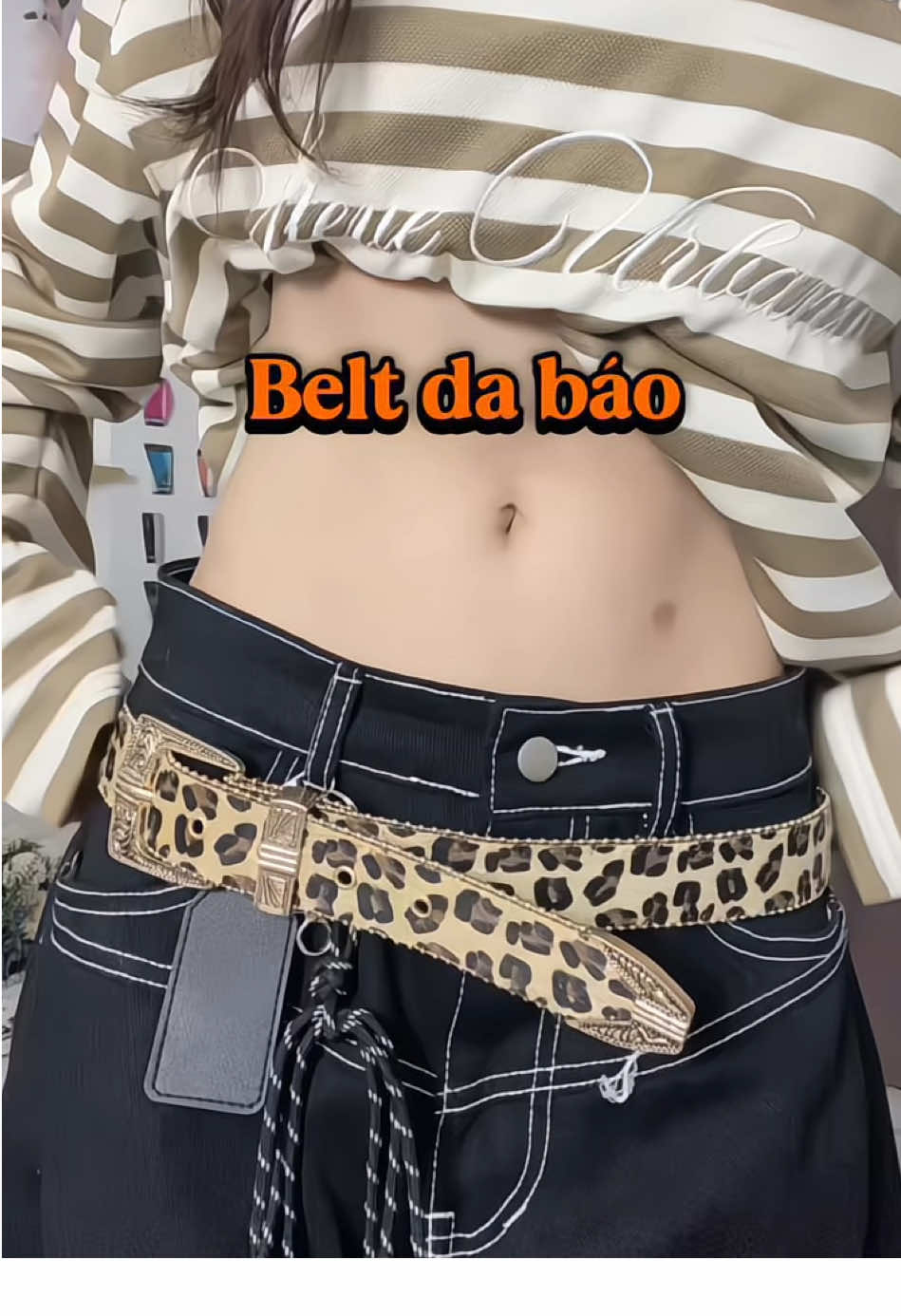 Phần 304: Biết làm gì để outfit nổi bật rồi đó😎 #daisyreviewww #phoidoxinh #belt #thatlungy2k #dabao 
