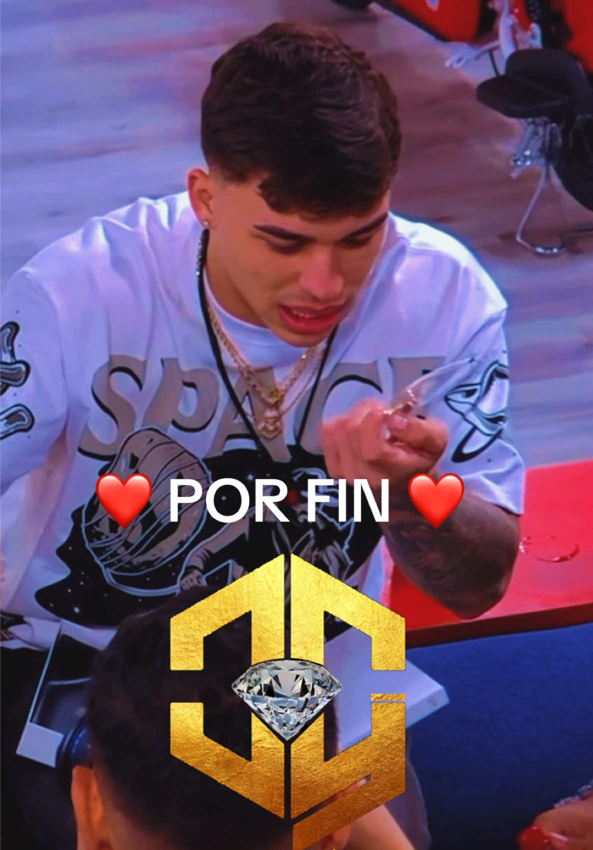 PRIMERO QUE NADA … GRACIAS A DIOS POR ESTA OPORTUNIDAD & SEGUNDO A @FARRU  POR HACER ESTO POSIBLE  🙏🙏🙏🙏🙏🙏🙏 LLEGAMOS A LA @LaCasadeAlofokeOficial & @Pr1ncematias  GRACIAS BROTHER POR ESTO & PERMITIR QUE LOS NENES ! @Jlexis 🚀🧑‍🚀 & @Michael Florees 🤎🦍 TENGAN SUS PLAQUITAS ❤️❤️❤️❤️❤️❤️ SEGUIMOS FIRME Y EL QUE ME CONOCE SABE QUE ESTO ES A PULMON & DESDE ABAJO…. EL MEJOR EN ESTO @CAMILO BRAND ❤️❤️❤️ MUCHA CALIDAD DE 🇵🇷 PAL MUNDO ✅✅✅✅✅✅ #repost #follow #followme #diamond #gold 